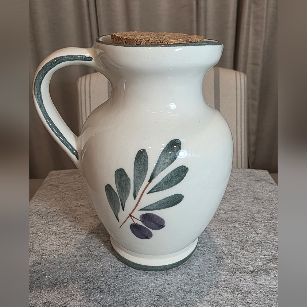 Handmade and Handpainted Italian ceramic pitcher by Fortebraccio. - Picture 4 of 10